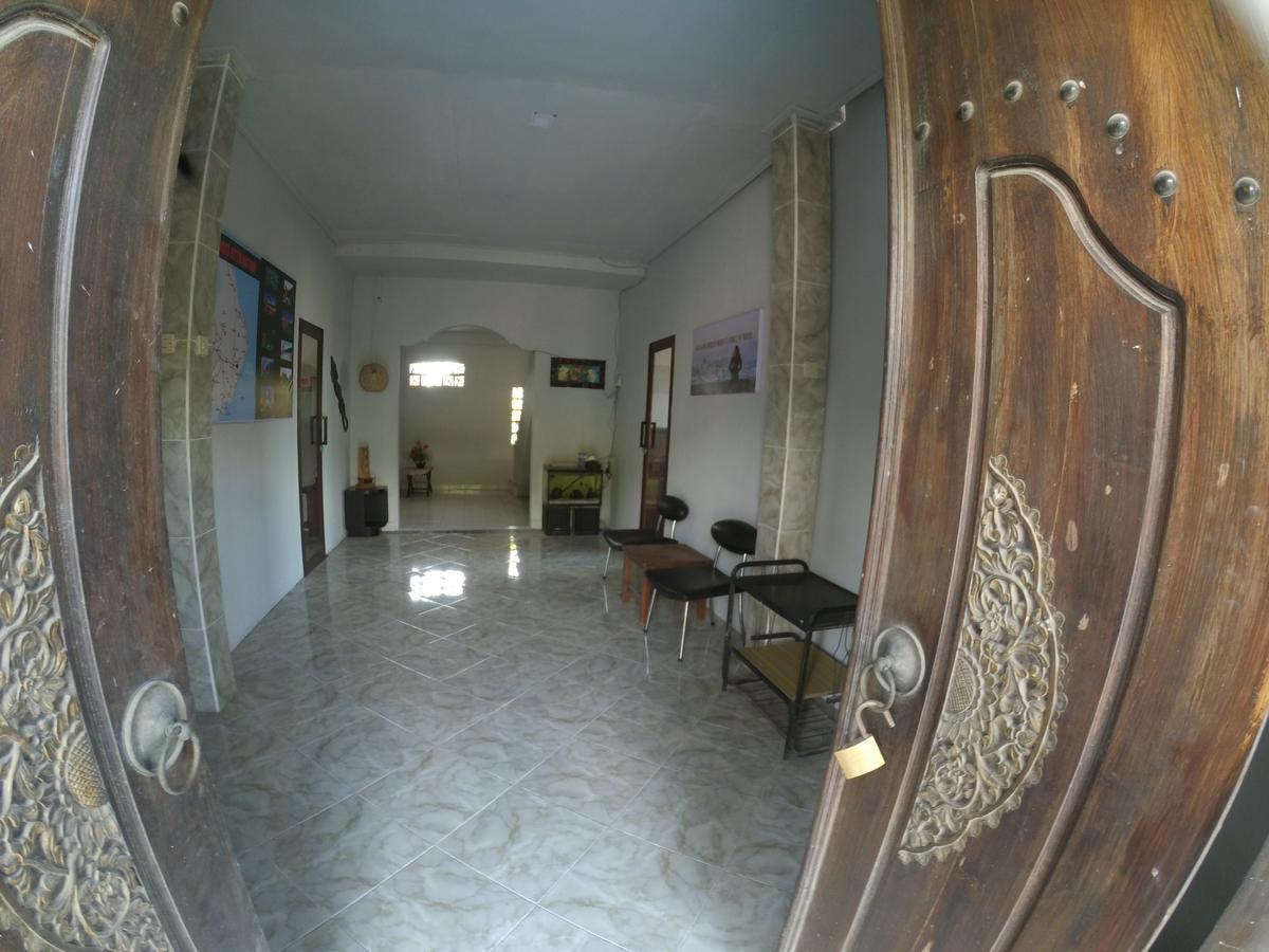 Local Hostel Amed Exterior photo